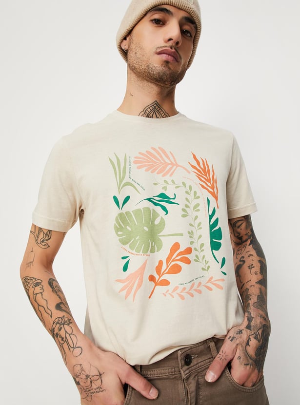 Men Graphic Printed T-shirt